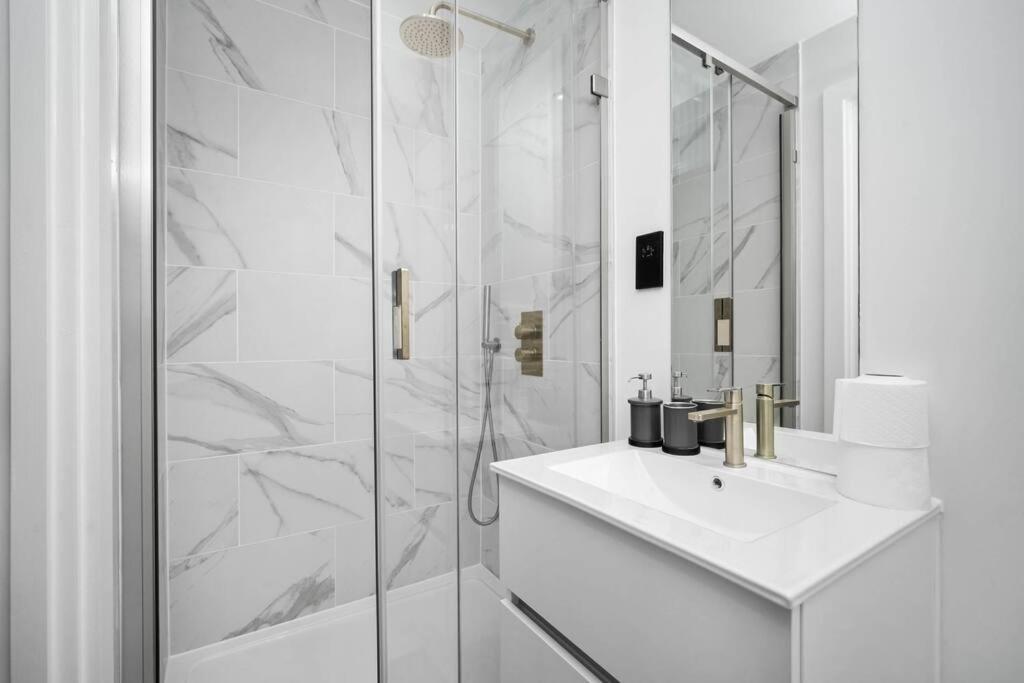 Stylish 2 Bedroom Apartment Close To Everything Birmingham Exteriér fotografie